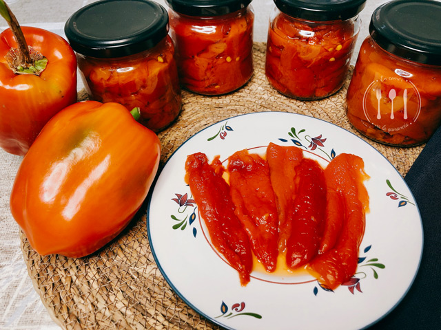 Pimientos asados en conserva