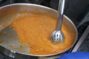 Pechugas de pollo en salsa de champiñones 9 Triturar la salsa